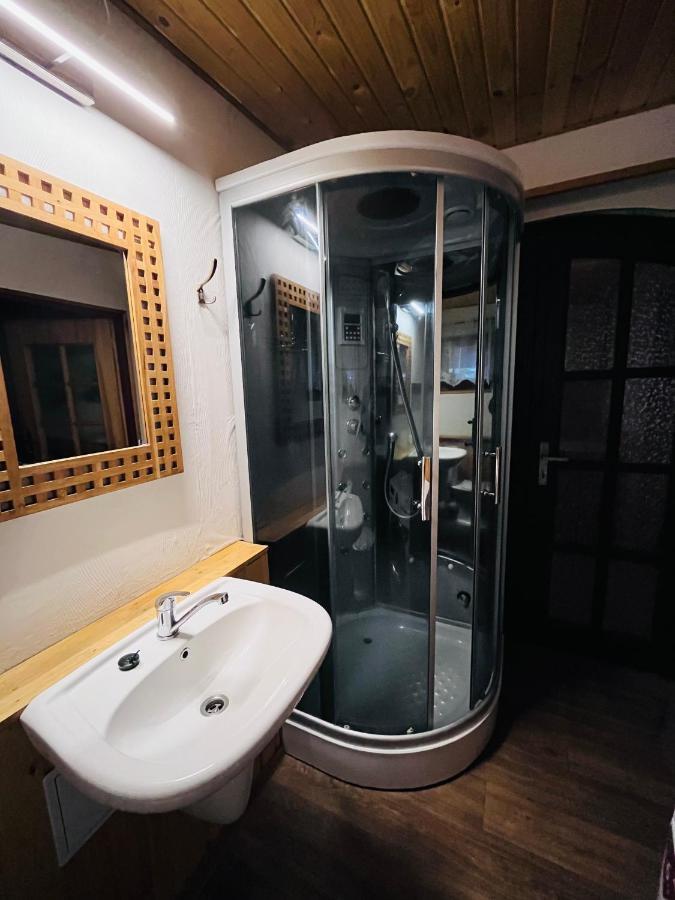 Apartma Luxura Decin Eksteriør bilde